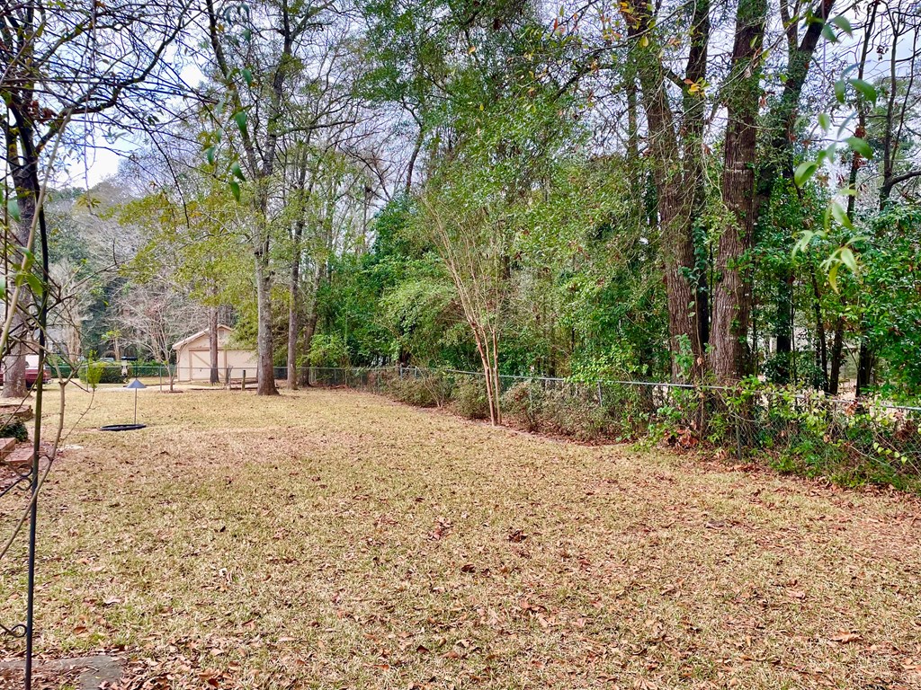 1604 Montcliff Drive