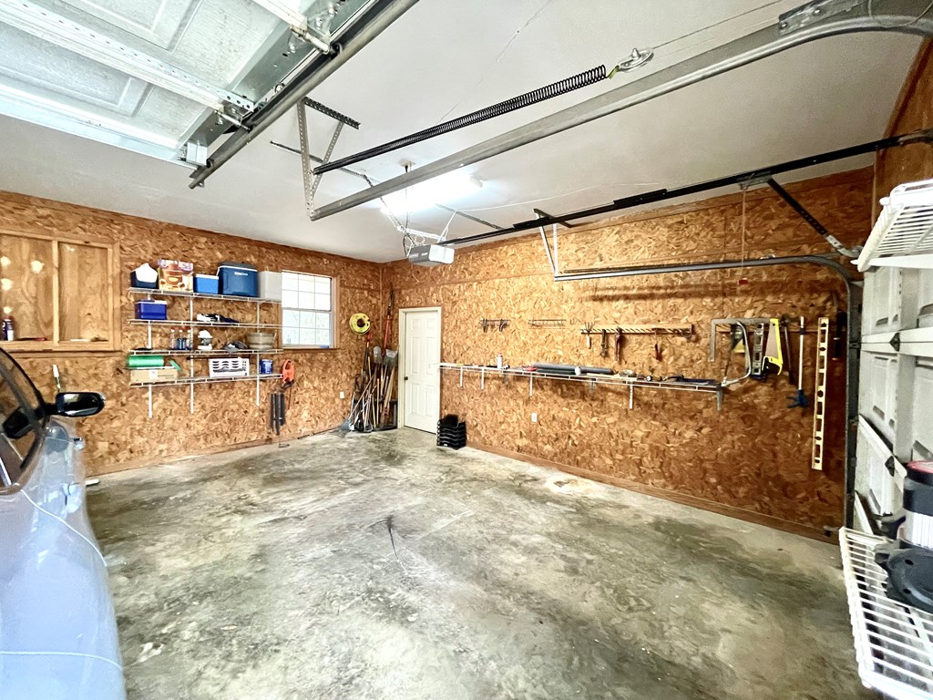 1604 Montcliff Drive