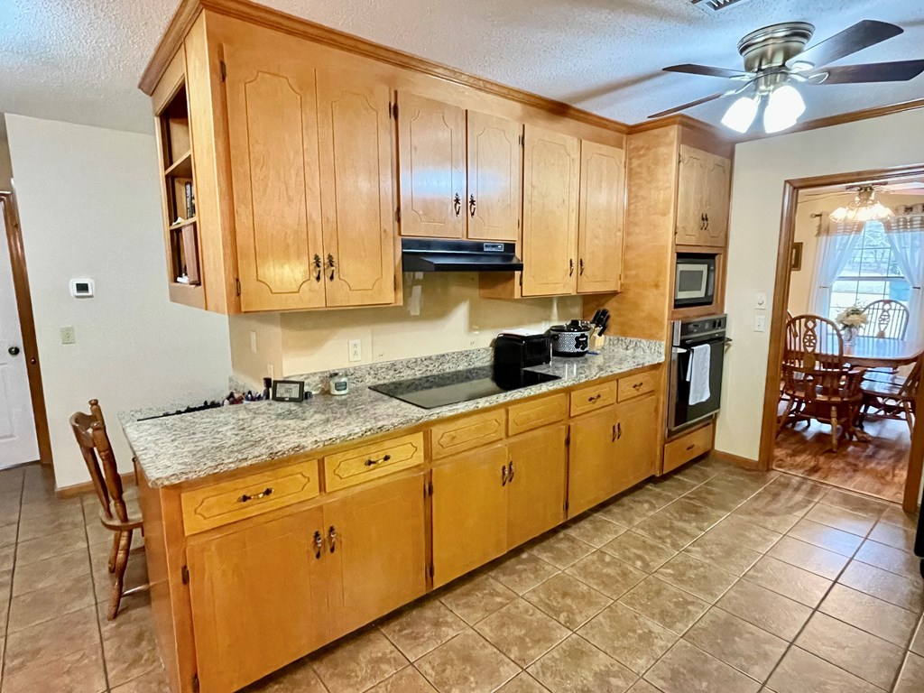 1604 Montcliff Drive