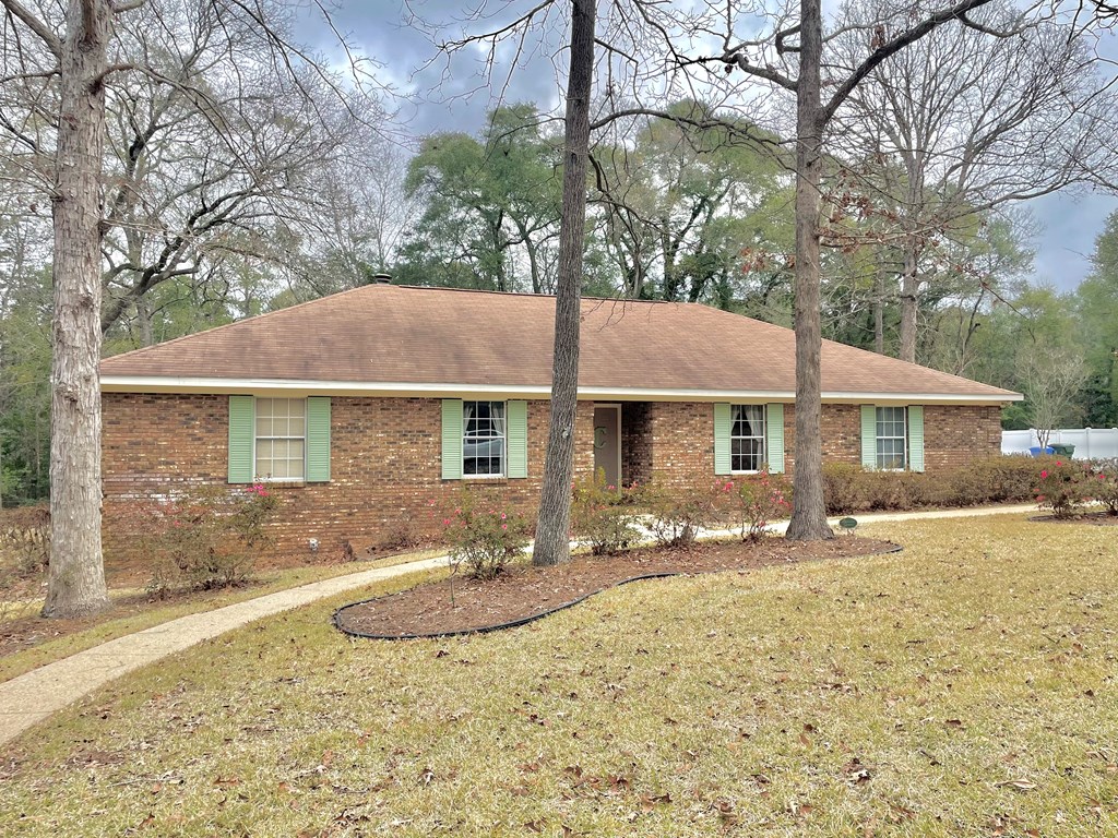 1604 Montcliff Drive