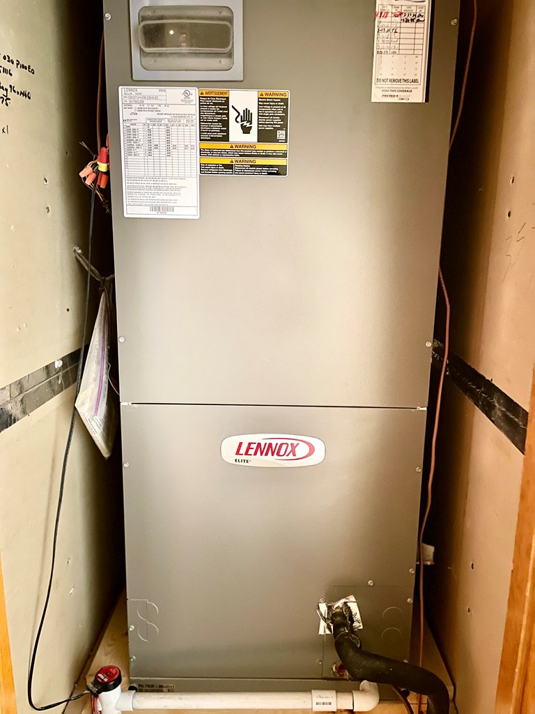 1604 Montcliff Drive