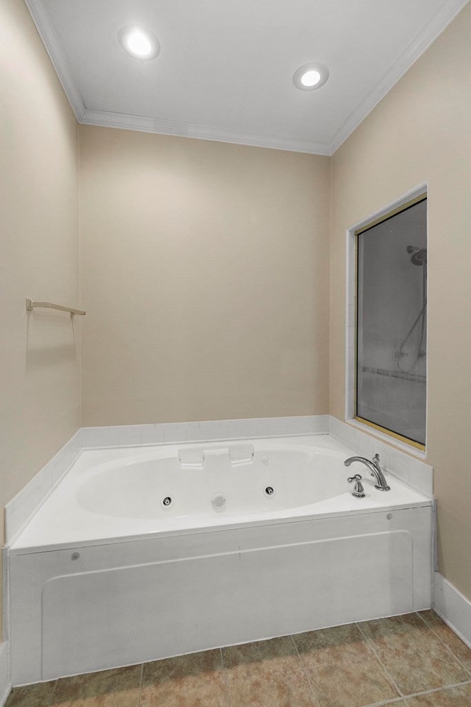 22 Ballestone