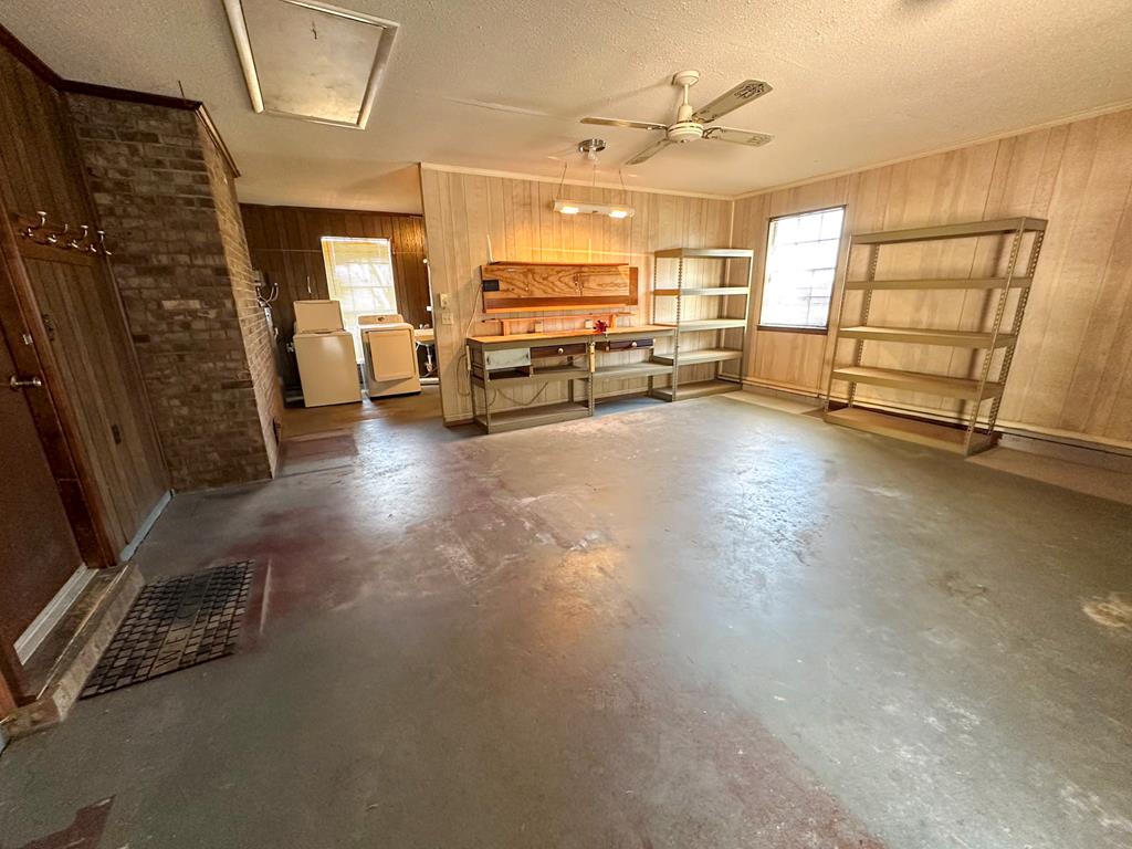 4082 E Cottonwood Rd