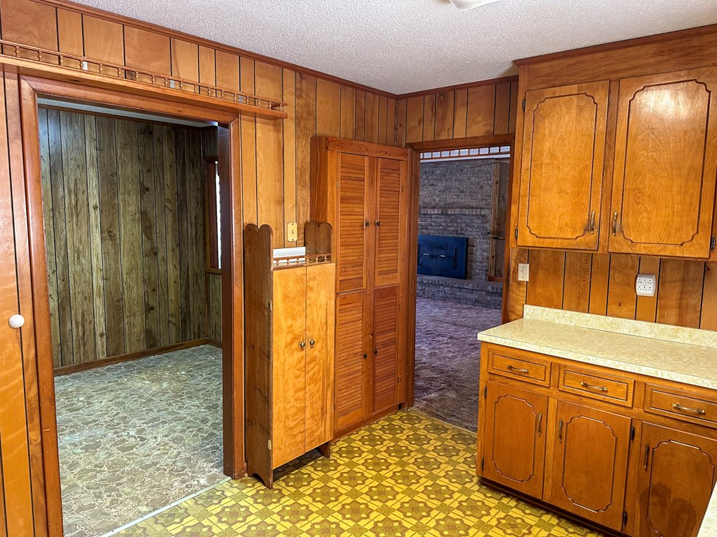 4082 E Cottonwood Rd