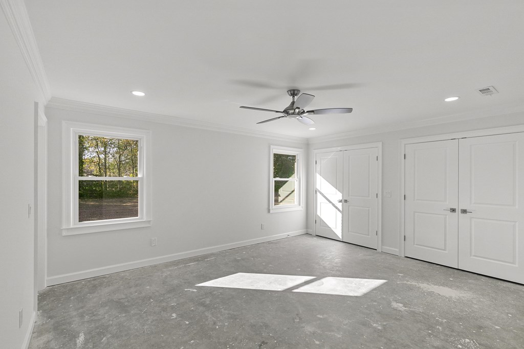 1107 Deerpath Rd
