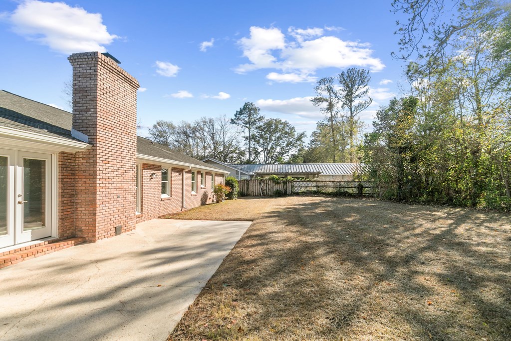 1107 Deerpath Rd