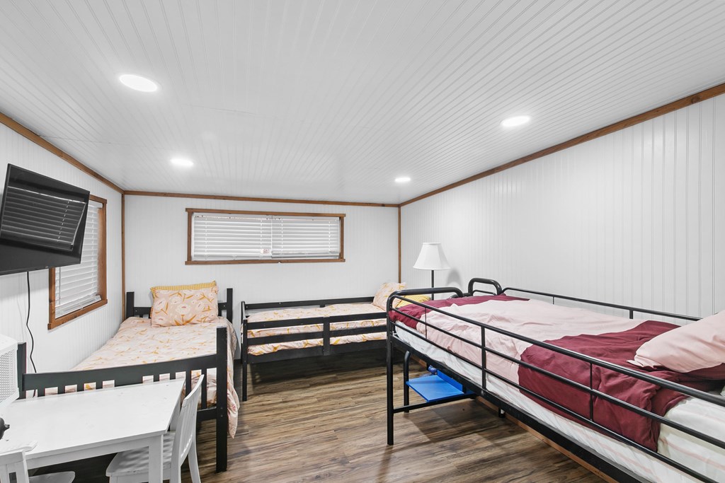 491 S Santa Barbara Drive