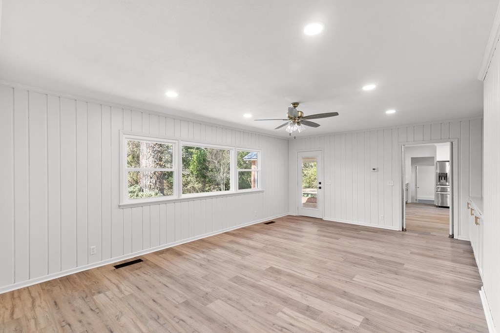 3109 Mockingbird Lane