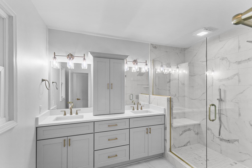 3109 Mockingbird Lane
