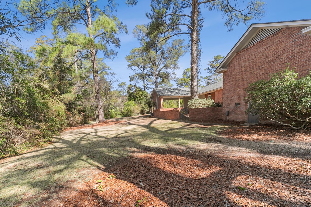 3109 Mockingbird Lane