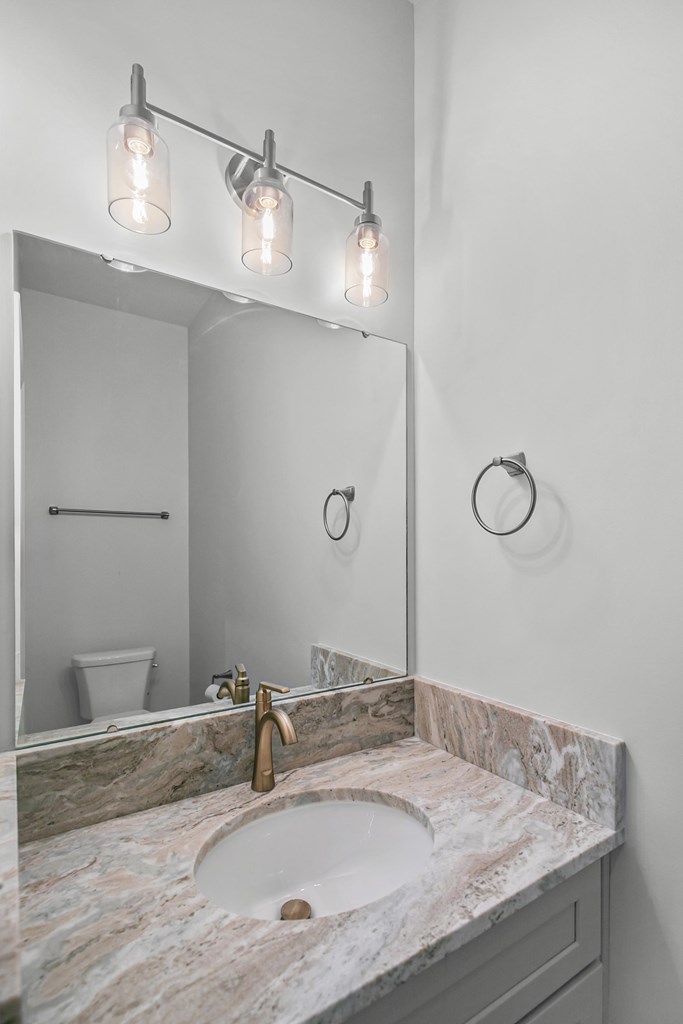 3109 Mockingbird Lane