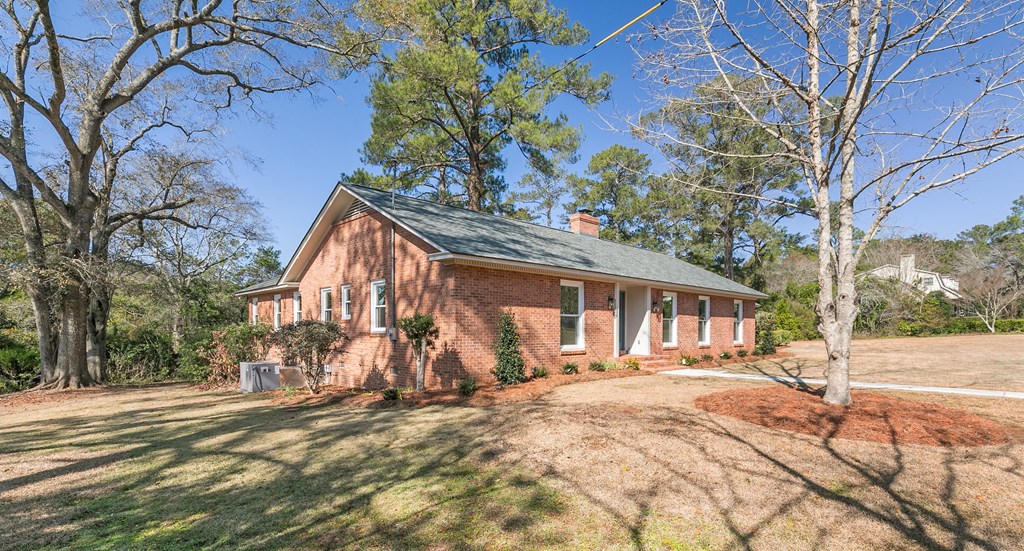3109 Mockingbird Lane