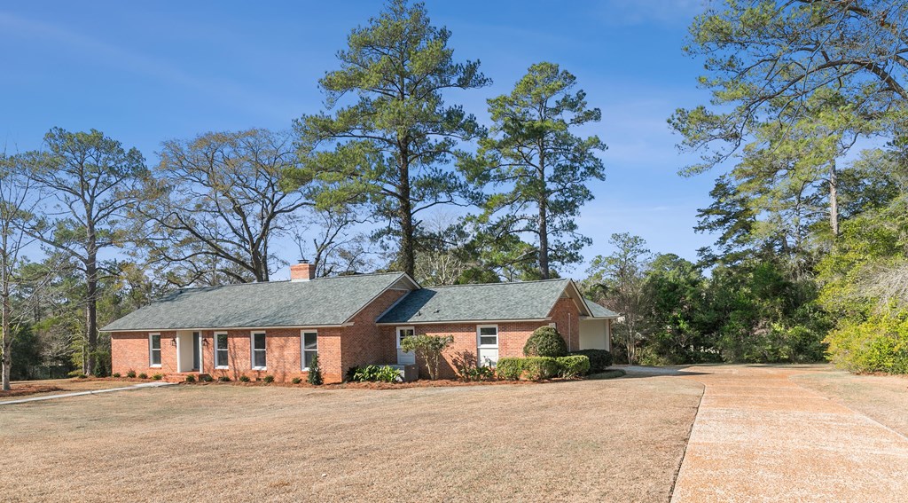 3109 Mockingbird Lane