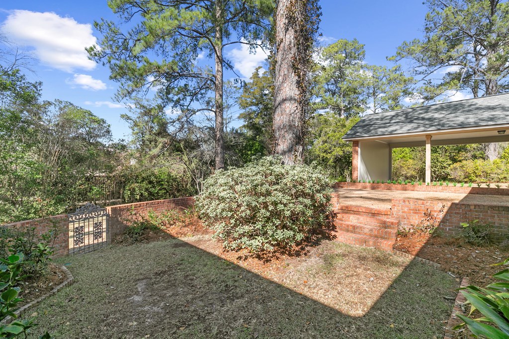 3109 Mockingbird Lane