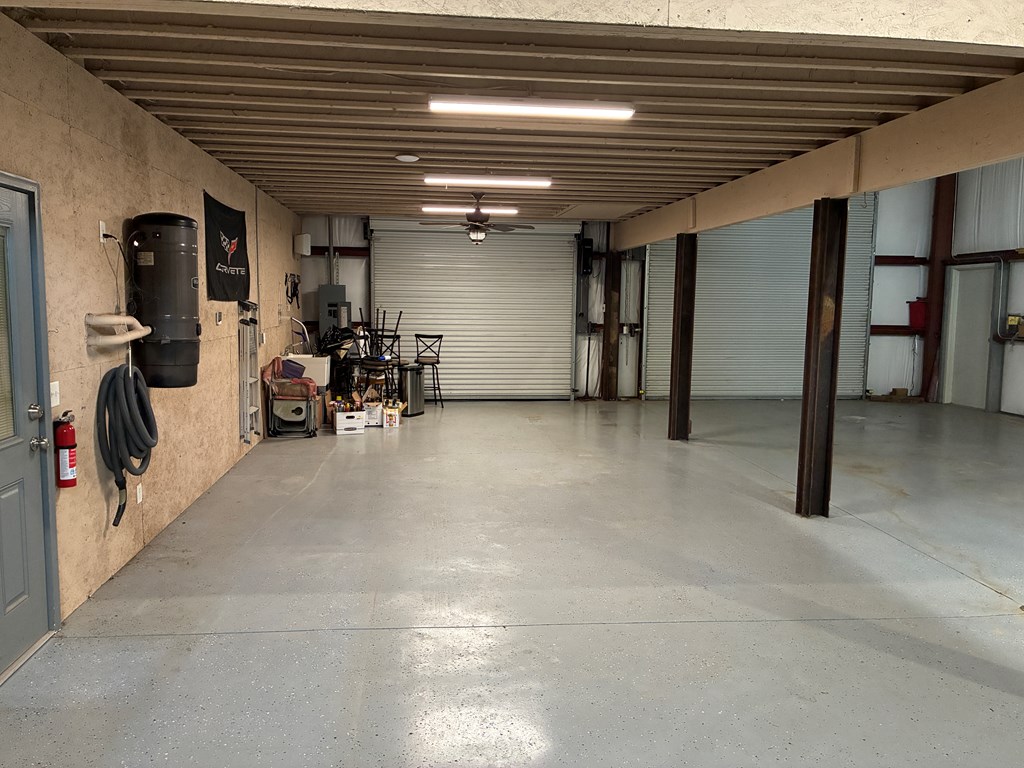 300 E County Rd 32 E