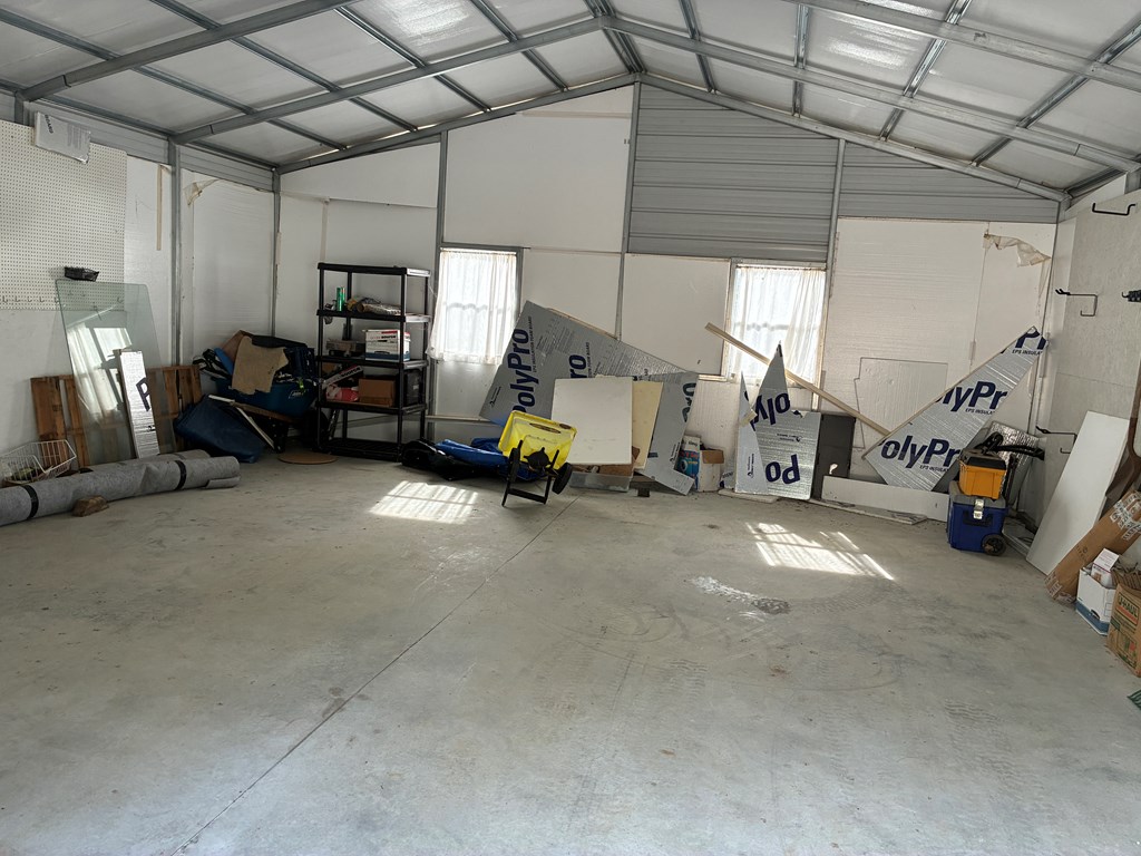 300 E County Rd 32 E