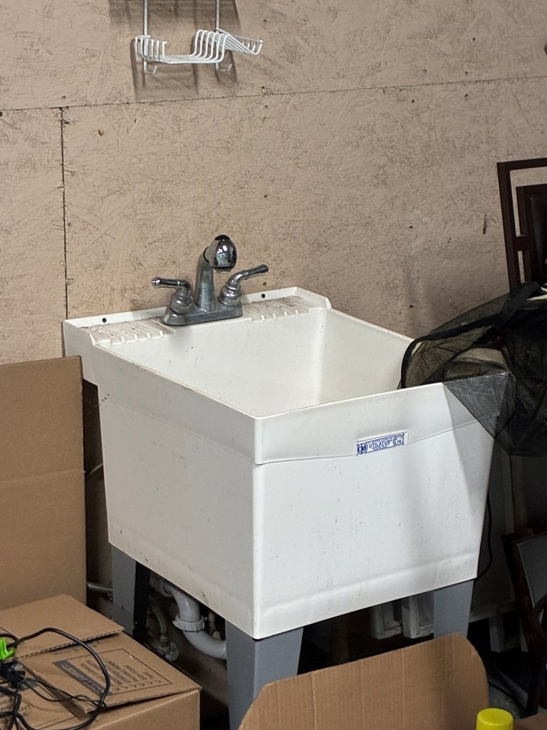 300 E County Rd 32 E