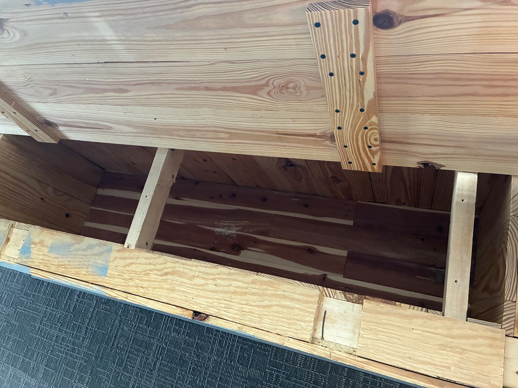 300 E County Rd 32 E