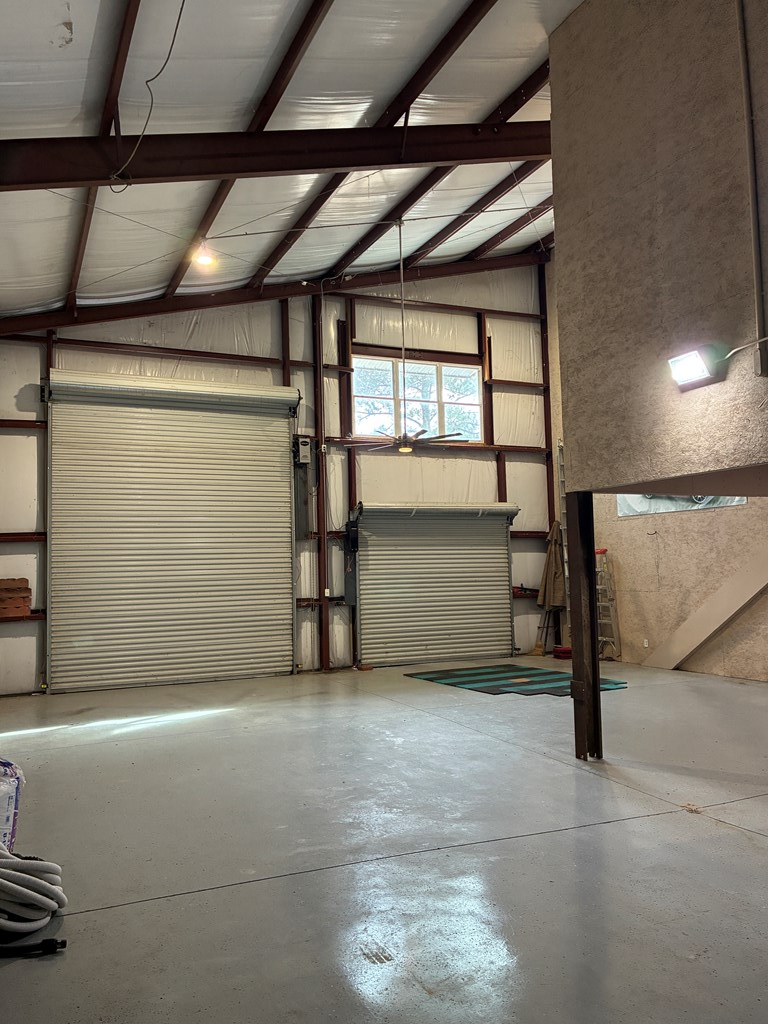 300 E County Rd 32 E