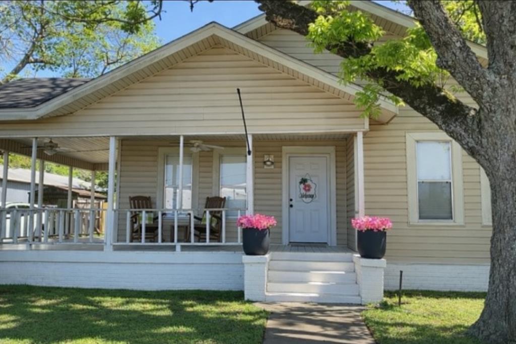 116 E Main Street