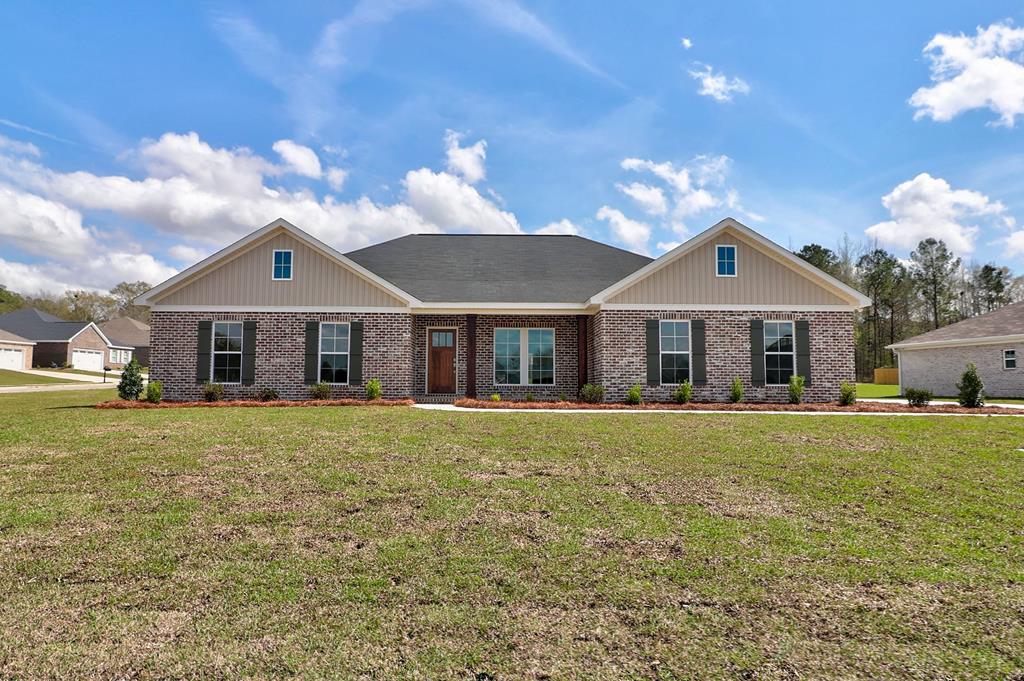 201 Courtland Dr.