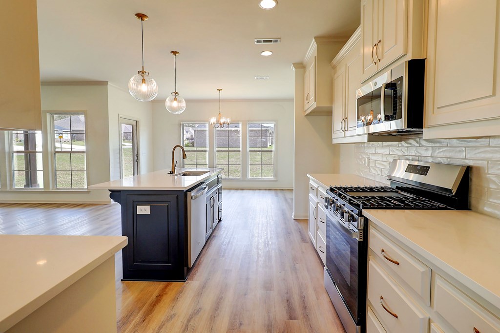 201 Courtland Dr.