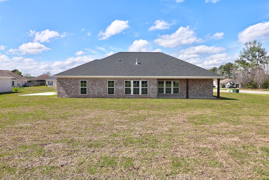 201 Courtland Dr.