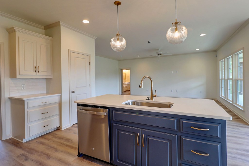 201 Courtland Dr.