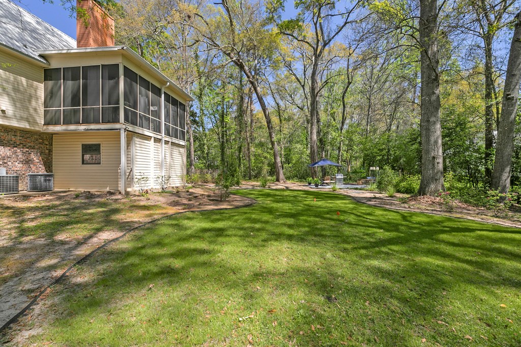 619 Farrah Circle