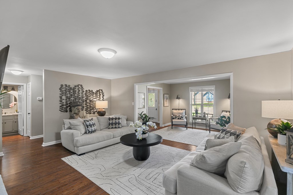 619 Farrah Circle