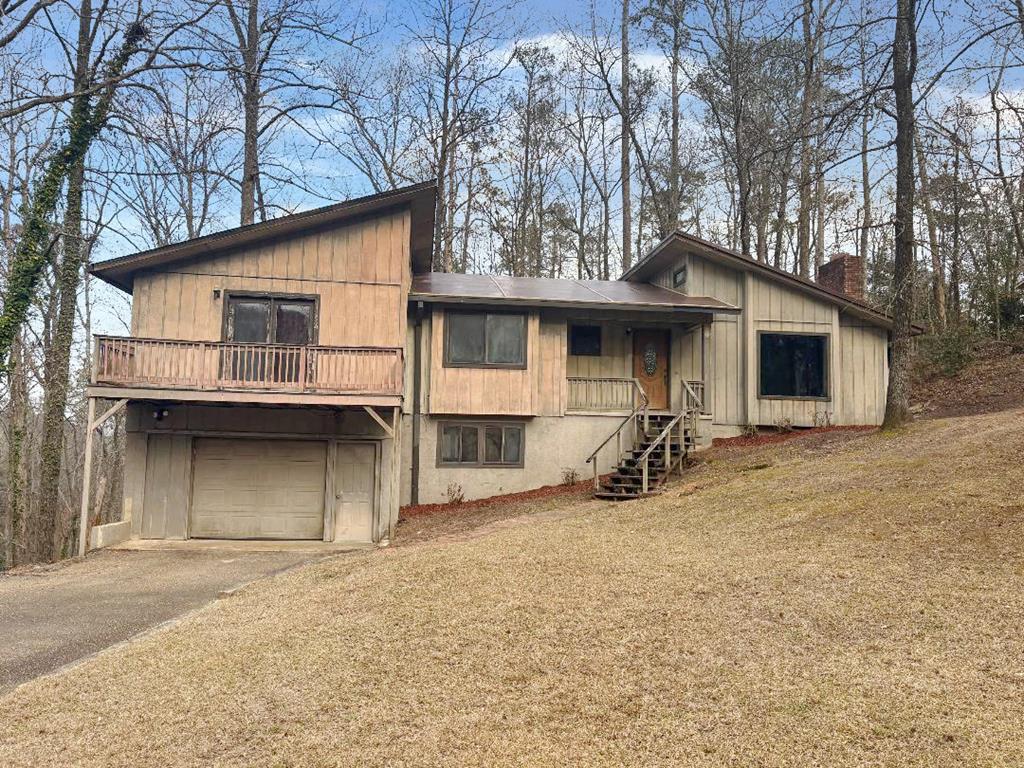 100 Ridgewood Lane