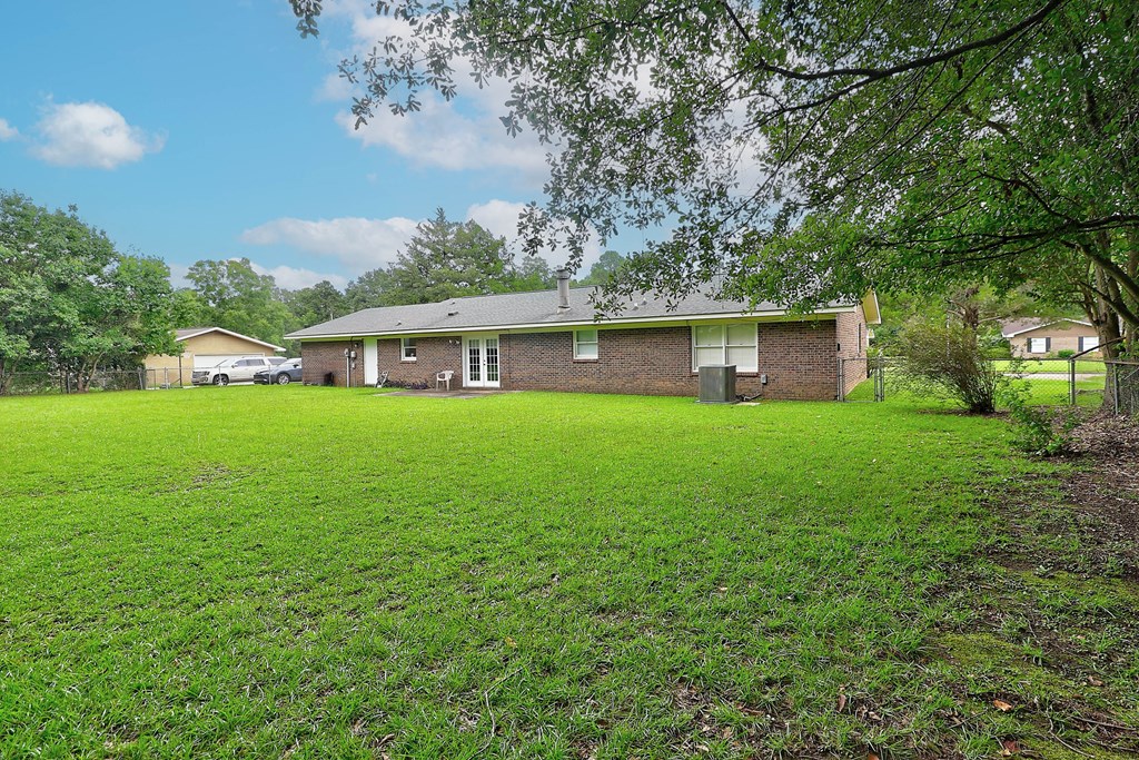 3208 Tennyson Dr.