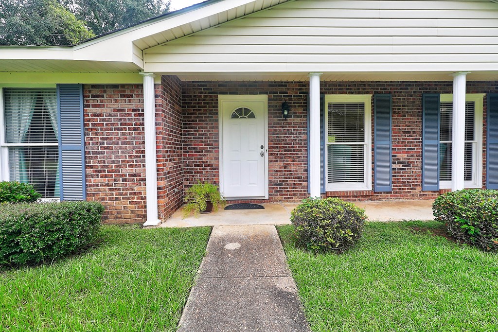 3208 Tennyson Dr.