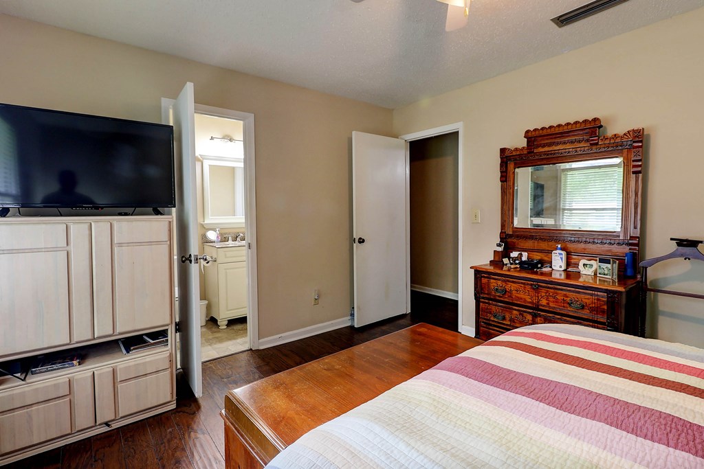 3208 Tennyson Dr.