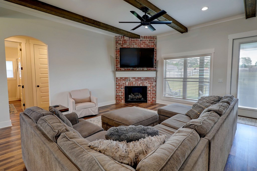 2236 County Road 712