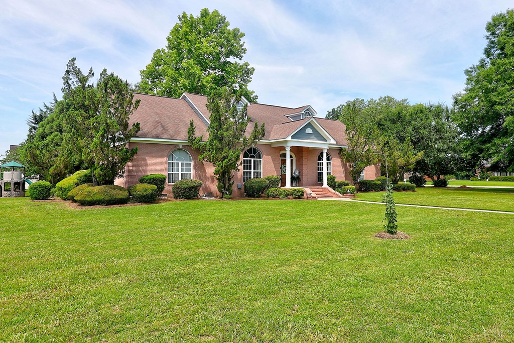 100 Willow Oaks Drive