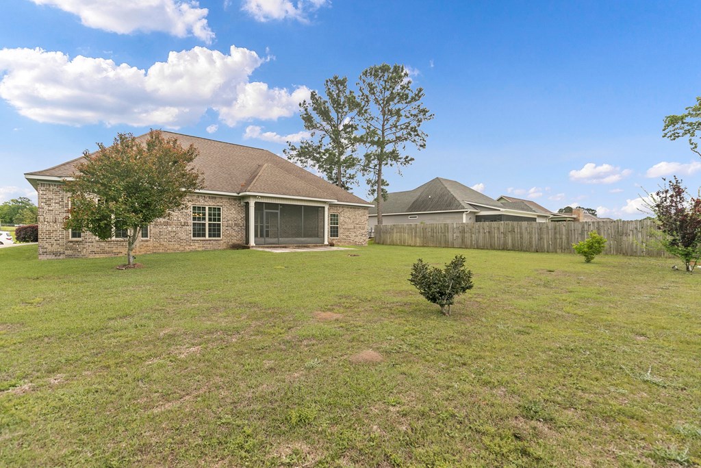 217 Glen Oaks