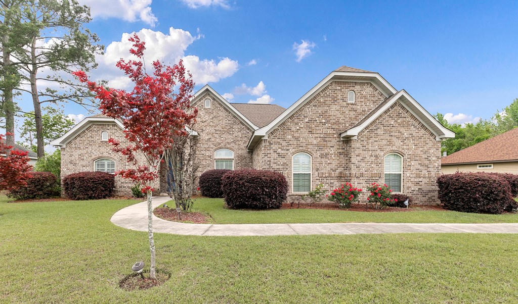 217 Glen Oaks