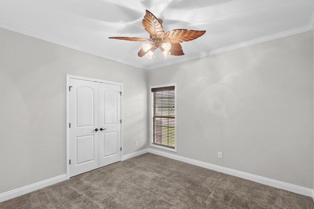 217 Glen Oaks