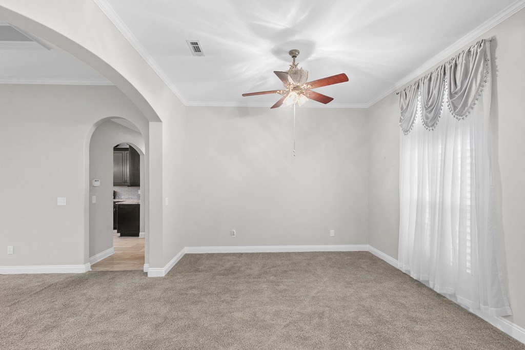 217 Glen Oaks