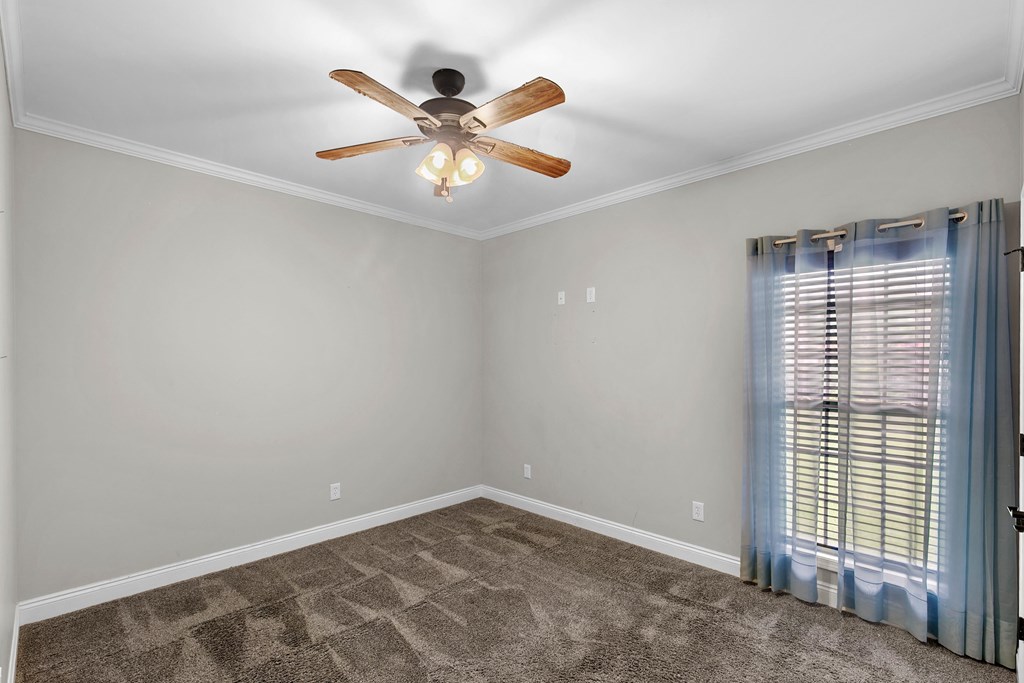 217 Glen Oaks