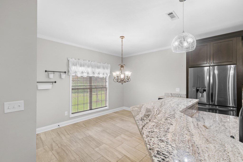 217 Glen Oaks