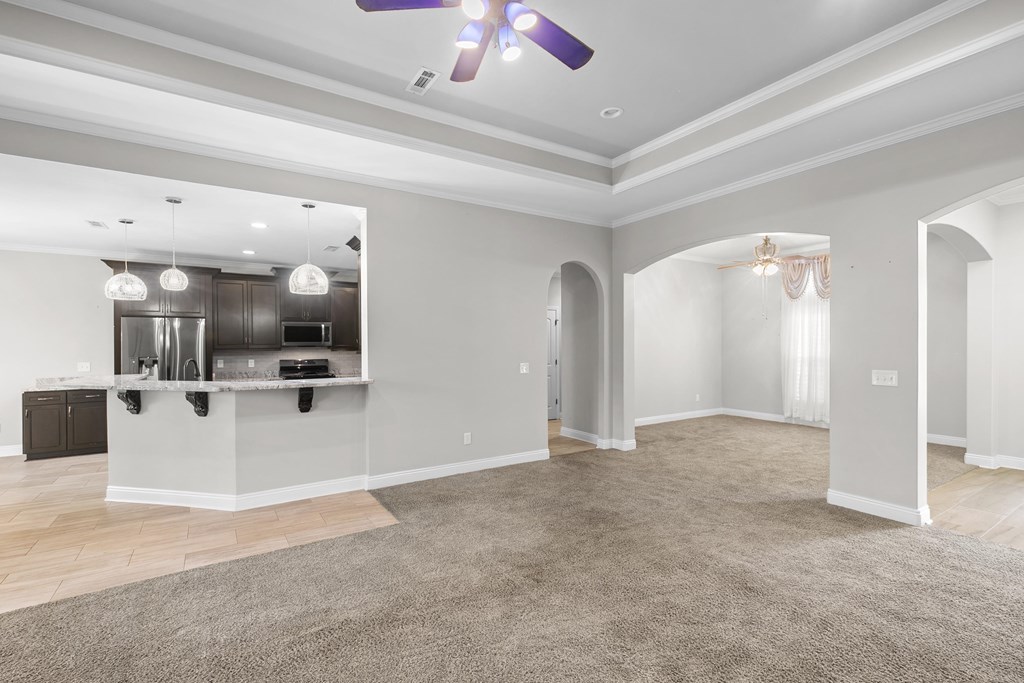 217 Glen Oaks