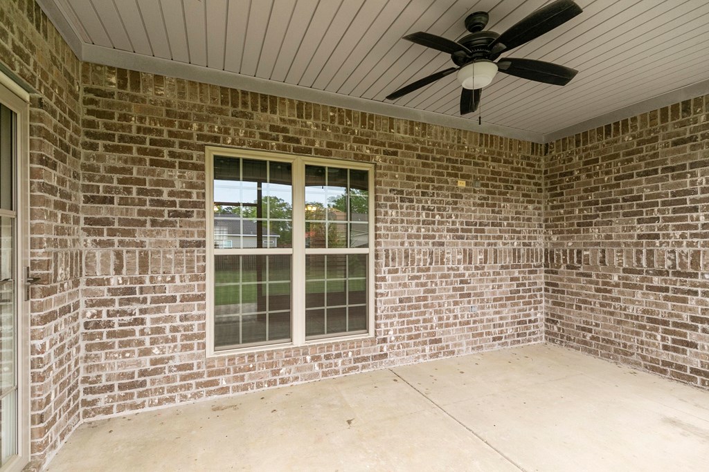 217 Glen Oaks