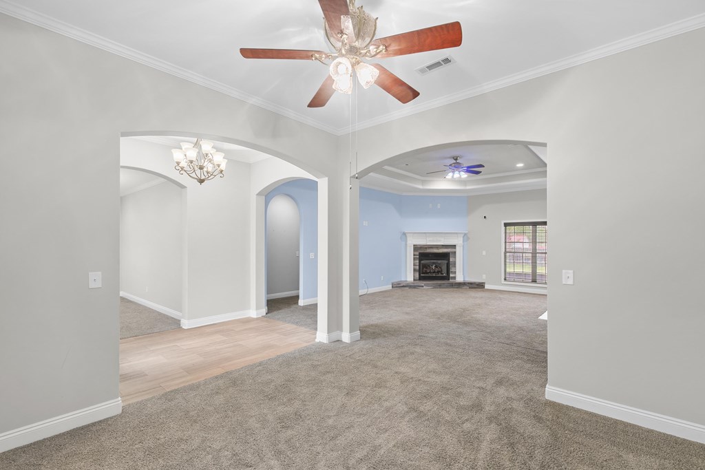 217 Glen Oaks