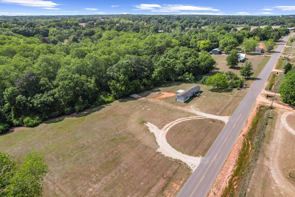 1048 Hubbard Road