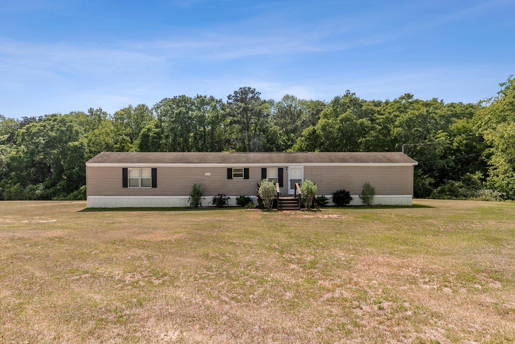 1048 Hubbard Road