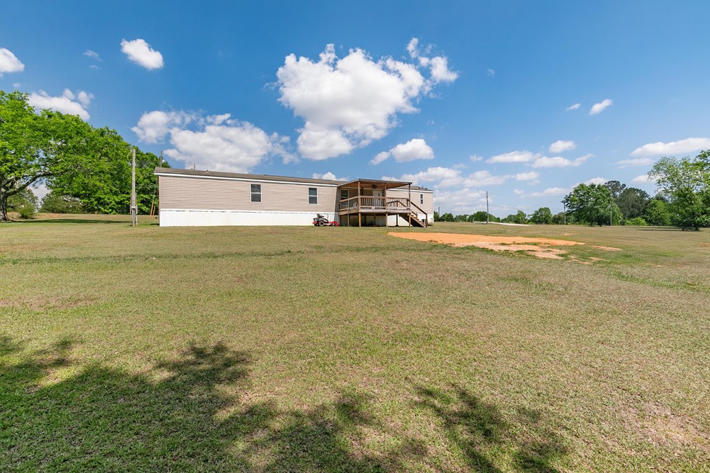 1048 Hubbard Road