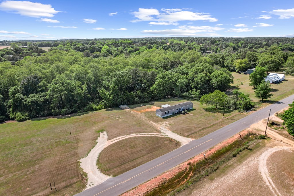 1048 Hubbard Road