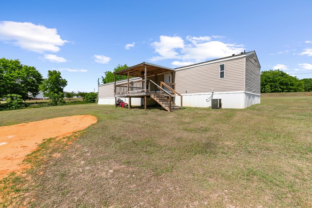 1048 Hubbard Road